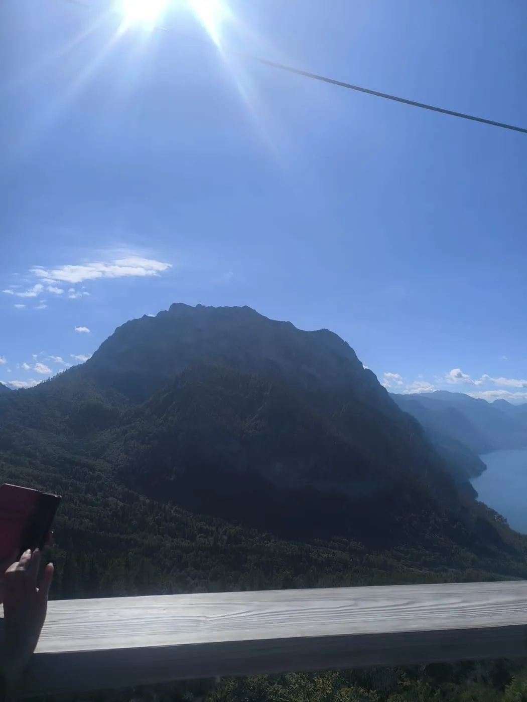 Blick vom Turm auf den Traunstein und den Traunsee